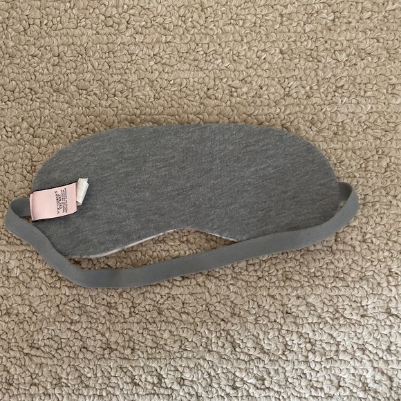 Victoria Secret Plaid Sleep Eye Mask - Picture 3 of 4